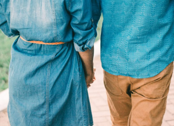 成都市私家偵探錄音承認與他人同居怎么判決